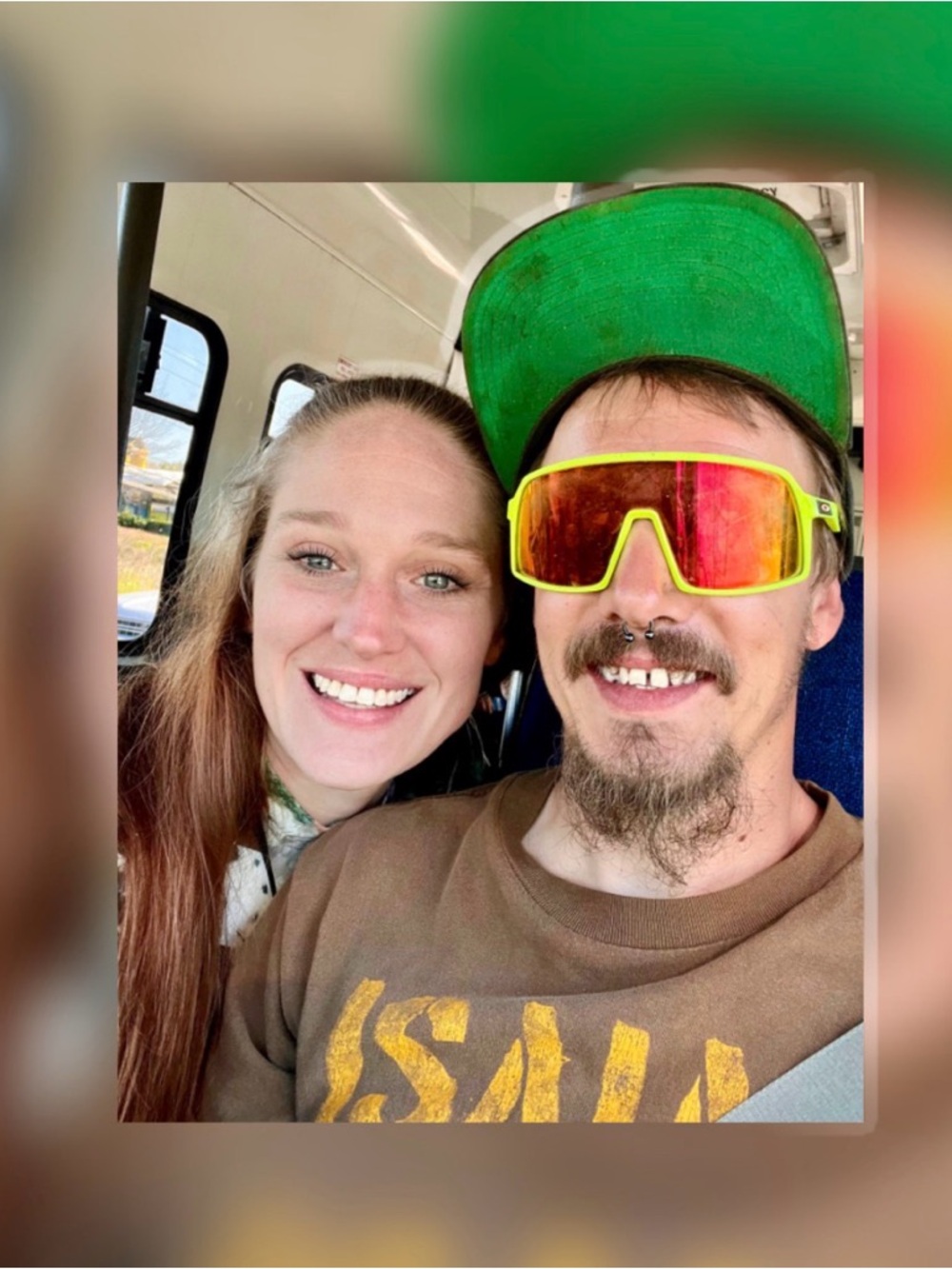 Meet your Posher, Feliecia